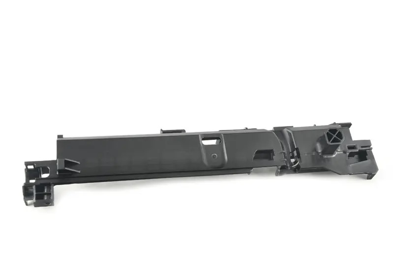 Radiator air deflector