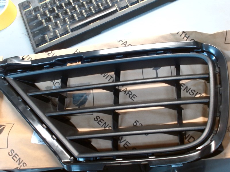 Left Vent Grille 