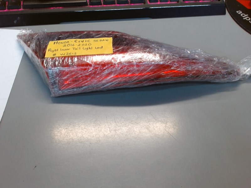 Right Inner Tail Light LED (NO BOX)