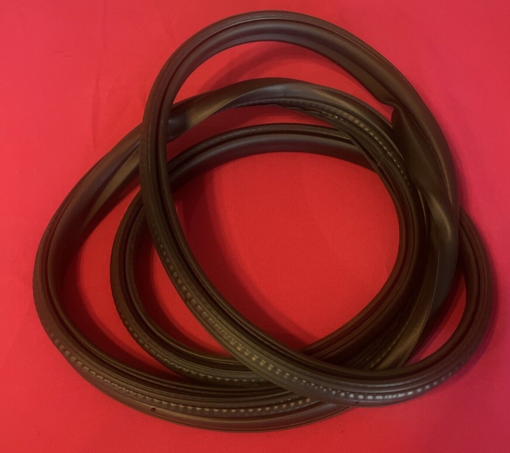 Trunk Seal